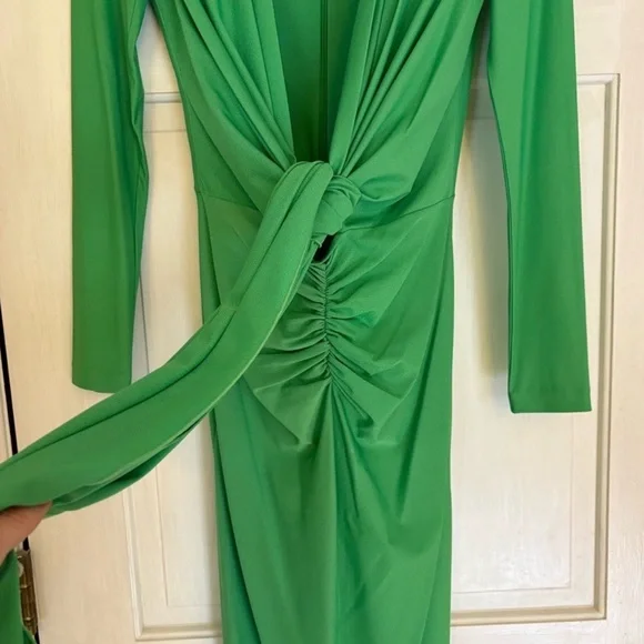 SOLACE London Lorena Midi Dress in Bright Green, Size 2